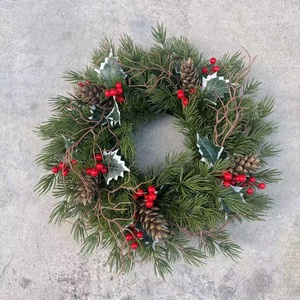 34cm Plastic Artificial Christmas <b>Wreath</b> Door Decoration Christmas Style Factory Wholesale - Product Image 1