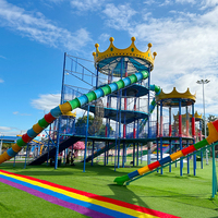 Équipement de terrain de jeux d'aventure pour adultes et enfants Dinis personnalisé pour l'extérieur, avec matériaux FRP+acier, pour plus de 10 utilisateurs