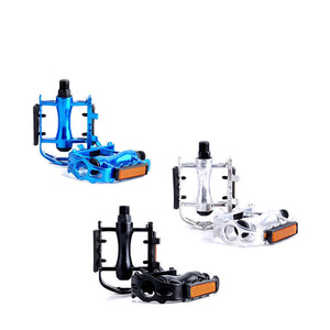 Pedales <span class=keywords><strong>de</strong></span> pie <span class=keywords><strong>de</strong></span> aleación <span class=keywords><strong>de</strong></span> aluminio para <span class=keywords><strong>bicicleta</strong></span> <span class=keywords><strong>de</strong></span> <span class=keywords><strong>montaña</strong></span> más vendidos, rodamientos <span class=keywords><strong>de</strong></span> alto rendimiento, pedales universales antideslizantes para bicicletas <span class=keywords><strong>de</strong></span> <span class=keywords><strong>montaña</strong></span> - Product Image 3
