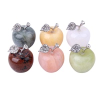 Belle sculpture en jade de pierres précieuses en forme de pomme pour la décoration de bureau Produits spirituels