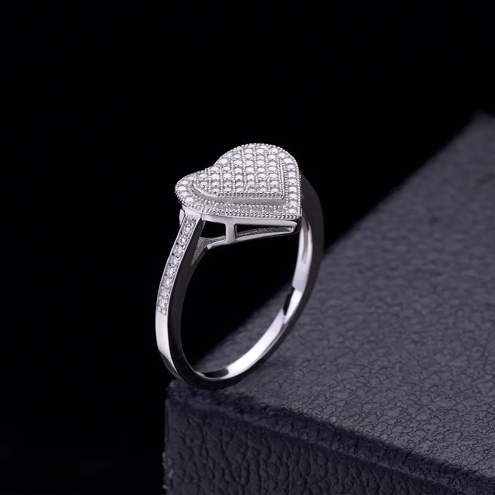 Anello di fidanzamento di moda con diamante ghiacciato Moissanite zircone placcato in oro bianco 925 anello in argento Sterling gioielli da donna