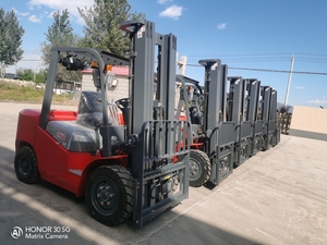 3Ton 4.5เมตรเครื่องทำความร้อนระบบปรับอากาศในห้องโดยสารกันน้ำได้เปลี่ยนเป็นรถยกไฟฟ้า - Product Image 4