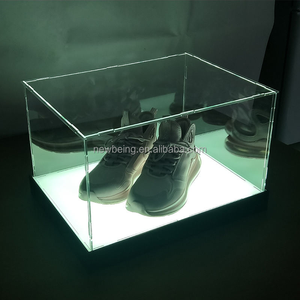 Étagère en verre avec éclairage LED personnalisé, boîte de rangement pour chaussures de sport, boîte à chaussures géante - Product Image 5