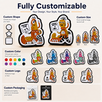 Lot de badges 3D en PVC souple personnalisés avec personnages de dessins animés pour sacs d'enfants, vêtements de club en plein air et accessoires promotionnels