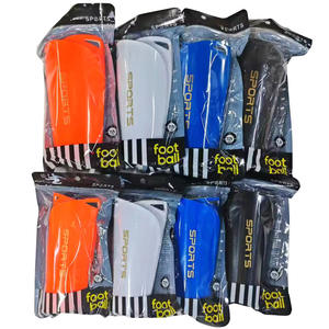 Parastinchi da Calcio per Adulti, Ragazzi e Bambini con Imbottitura Protettiva <span class=keywords><strong>in</strong></span> EVA e <span class=keywords><strong>Plastica</strong></span> per Polpacci - Product Image 5