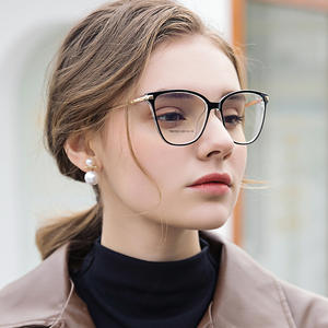 Monturas de Gafas Lanvin Cat Eye TR90 con Lentes Anti Luz Azul para Mujer - Product Image 1