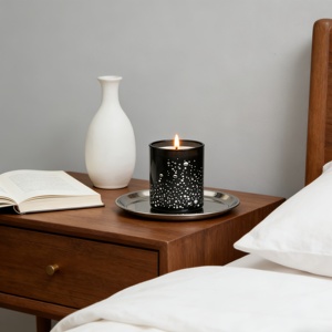 Bougie en cire de soja dans un bocal en verre - Combustion longue durée, senteurs agrumes, <span class=keywords><strong>cassis</strong></span>, jasmin, rose, ananas, bois de santal, musc, cèdre - Product Image 1