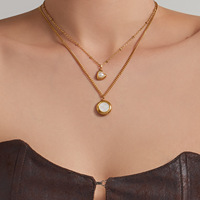 Colliers pendentifs cœur en perles dorées pour femmes, collier à pendentif coquillage épais, bijoux de mode pour mariage et bal de promo, cadeau