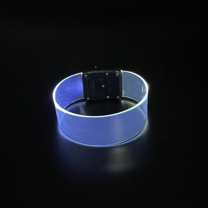 Từ Ánh Sáng <span class=keywords><strong>LED</strong></span> Nhựa Vòng Đeo Tay Biểu Tượng Tùy Chỉnh <span class=keywords><strong>2025</strong></span> Tổ Chức Sự Kiện Nguồn Cung Cấp Bên Âm Nhạc Nhịp Điệu Âm Thanh Kích Hoạt Di Động - Product Image 6