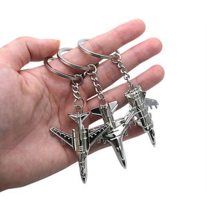 Porte-clés personnalisés en métal allié en acier inoxydable Porte-clés <span class=keywords><strong>avion</strong></span> voiture vierge pour la sublimation de sécurité promotionnelle - Product Image 1