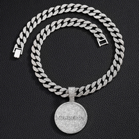 Bijoux de mode Hip Hop pour hommes grand Izable Logo pendentifs glacés collier cubain lien chaîne médailles pendentifs et breloques