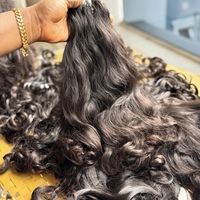 Lots de Cheveux Naturels Bruts Tissés à la Machine, Non Traités, Vente en Gros, Cheveux Humains Bouclés Indiens Bruts, Cheveux Vierges Bouclés Birmans Bruts