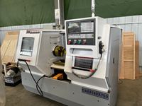 Machine de tournage CNC horizontale simple CAK6140, contrôleur FANUC, longueur de pièce maximale 750 mm, usinage de précision de composants métalliques