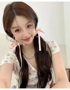 <span class=keywords><strong>Tik</strong></span> <span class=keywords><strong>Tok</strong></span> Venta caliente Accesorios para el cabello lindos Scrunchies coloridos con lazos Niñas Cinta <span class=keywords><strong>de</strong></span> seda Banda para el cabello - Product Image 3