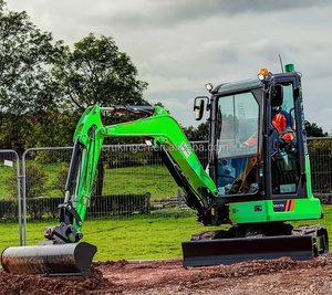 Excavadora Eléctrica de 2 Toneladas 9018FE, Potente Accionamiento Eléctrico de 17 kW de Potencia Neta, Mini Excavadora con Funcionamiento Silencioso - Product Image 2