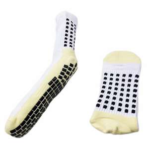 Venta al por mayor Classic Athletic Grip Crew Calcetines con mangas protectoras antideslizantes para deportes Gimnasio Logo en la parte inferior para la <span class=keywords><strong>temporada</strong></span> de primavera - Product Image 4