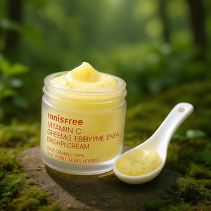 Crème éclaircissante Innisfree à la vitamine C et aux enzymes de thé vert 50 ml pour tous types de peaux - Product Image 3