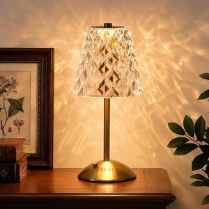 Lampe de table LED sans fil rechargeable en cristal, luxe, commande tactile sans fil, style nordique moderne, lampe de bureau pour restaurant, Lampada Da Tavolo - Product Image 1