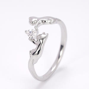 Anello a forma di animale con zirconi incastonati a griffe, anello unisex alla moda, regalo per lei o per lui - Product Image 3