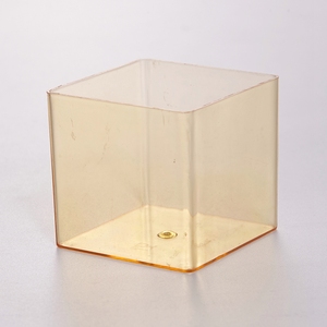 Bicchieri da dessert in <span class=keywords><strong>plastica</strong></span> usa e getta quadrati più venduti contenitori per dolci trasparenti scatola per caramelle in acrilico <span class=keywords><strong>con</strong></span> <span class=keywords><strong>coperchio</strong></span> - Product Image 3