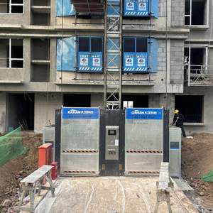 Elevador Eléctrico para Construcción Dahan SC200/200 de Doble Cabina, 0-40m/min, 2 Toneladas, Motor con Caja de Cambios, Alta Potencia, Gran Venta - Product Image 1