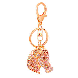 2026 nuevo oro y plata diamante incrustado caballo llavero venta al por mayor Metal Zodiaco lindo caballo adornos colgantes - Product Image 4