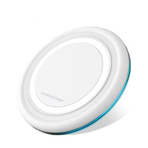 Soporte de Aleación de Aluminio para Teléfono Celular con <span class=keywords><strong>Carga</strong></span> Inalámbrica Rápida de 15W Ultrafino para <span class=keywords><strong>iPhone</strong></span> 14 13 12 11 X <span class=keywords><strong>8</strong></span> Series al por Mayor - Product Image 1