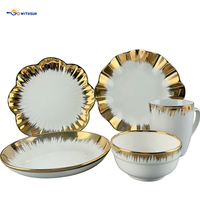 Assiettes de luxe en céramique faites à la main avec bord doré de 8 pouces pour hôtels et restaurants – Design élégant – Vaisselle jetable – Collection Lucky