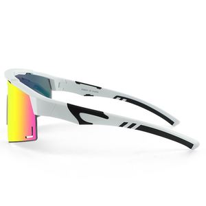 Lunettes de soleil polarisées pour hommes, sportives, à faible MOQ, pour le cyclisme, protection UV400, haute qualité, avec insert pour verres correcteurs - Product Image 4