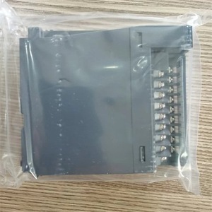 มิตซูบิชิ QY40P ยูนิตเอาต์พุต 12/24VDC 3.0A โมดูล IO อุตสาหกรรม ผลิตในญี่ปุ่น - Product Image 4