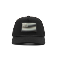 Vente en gros personnalisée 5 casquettes Snapback en corde à panneau Chapeaux perforés au laser de haute qualité Casquettes populaires avec logo en caoutchouc avec drapeau américain