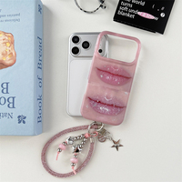 Coque de téléphone de luxe IMD Spicy Girl au design brillant avec chaîne pour iPhone 17 Pro Max 16 Pro Max 15 15 Pro