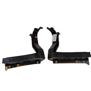 Neuer Zustand Vorderer Trägerhalter Teilenummern 95850145700 95850145800 für 11-14 <span class=keywords><strong>Ca</strong></span>-yenne - Product Image 1