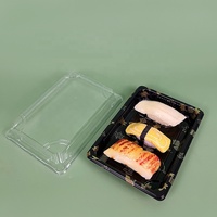 Plateau à sushi rectangulaire jetable écologique avec base gaufrée, boîte à sushi en plastique avec couvercle transparent pour l'emballage alimentaire