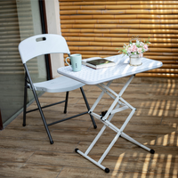 Chaises pliantes en plastique blanc empilables pour événements, mariages, banquets, villas et jardins – Vente en gros