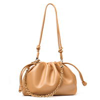 Nouveau haut de gamme en cuir véritable fermeture à cordon plissé nuage mode sac à main navettage bandoulière sac à bandoulière