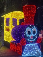 Ornamen Natal 3D LED Raksasa untuk Luar Ruangan, Motif Permen Gingerbread, Tongkat Permen, Kereta Thomas, Dekorasi Natal Bercahaya