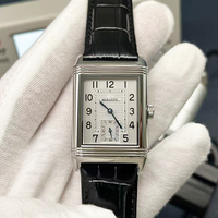 Montre-bracelet mécanique carrée rétro pour homme avec verre saphir, cadran guilloché gravé, aiguille des secondes indépendante et bracelet en cuir noir grain crocodile