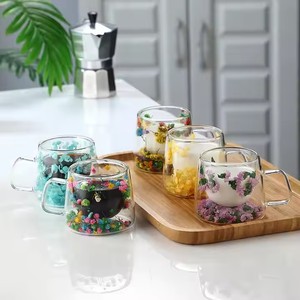 Tazza di <span class=keywords><strong>vetro</strong></span> di caffè in ceramica a doppia parete originalità con manico a fiori secchi - Product Image 5
