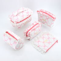 Sac de toilette en coton doux à grande capacité avec un joli nœud en dentelle pour les petites filles, idéal pour les voyages