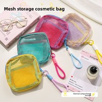 Sac de rangement en maille portable en forme de cube, style Instagram, thème dopamine, pour les voyages en plein air ; Trousse de toilette et de maquillage multifonctionnelle