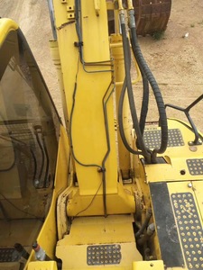 รถขุดมือสองคุณภาพสูง โคมัตสึ PC138US 13.8 ตัน รถขุดไฮดรอลิกขนาดกลางแบบตีนตะขาบ มือสอง รุ่น PC78US PC110-7 PC200-6 - Product Image 3