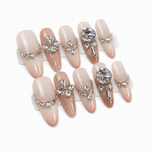 Faux ongles de luxe à presser avec strass, forme amande et stiletto, couvrance totale, dégradé, 10 pièces pour fêtes et mariages - Product Image 2
