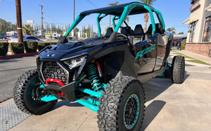 รถอเนกประสงค์ RZR Pro R 4 Ultimate UTV เครื่องยนต์ 1997 ซีซี DOHC อินไลน์ 4 สูบ ประสิทธิภาพสูง ระบบขับเคลื่อน 4 ล้อ พร้อมระบบล็อค EPS สำหรับทุกสภาพพื้นผิว - Product Image 5