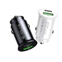 Vente en gros A + C Mini chargeurs de voiture QC 3.0 PD Charge rapide voiture allume-cigare Type c et port USB chargeur de voiture 3.1 a