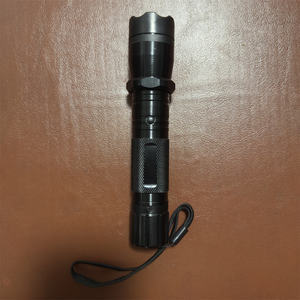 KP 1101 型铝制战术手电筒可充电隐形模式操作，适合执法部门和收藏家 - Product Image 4