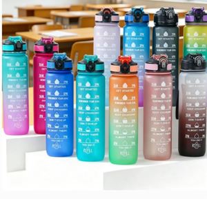 ขวดน้ำพกพาแบบใช้ซ้ำได้ ขวดน้ำกีฬาพร้อมตัวบอกเวลา แก้วพลาสติก - Product Image 1
