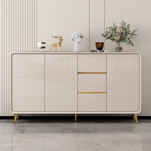<span class=keywords><strong>Buffet</strong></span> de <span class=keywords><strong>salle</strong></span> <span class=keywords><strong>à</strong></span> <span class=keywords><strong>manger</strong></span> et de salon de luxe italien moderne, avec dessus <span class=keywords><strong>en</strong></span> marbre de qualité supérieure, accents dorés, construction <span class=keywords><strong>en</strong></span> bois massif - Product Image 4