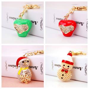 Vente en gros d'usine, strass, jolis souvenirs de Noël, cadeaux, accessoires pour porte-clés de voiture, porte-clés pour sac à main de fille - Product Image 3