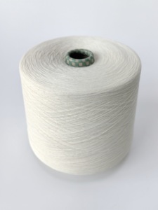 Filato Ecologico in <span class=keywords><strong>Cotone</strong></span> Organico Brasiliano 40S Pettinato Siro 60/40 CVC Poliestere Melange per Maglieria e Tessitura Compatta - Product Image 4